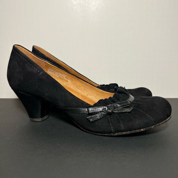 Womens NAYA Cailin Ruffle Black Leather Pump Heels / Size 9.5 Medium - Picture 1 of 8